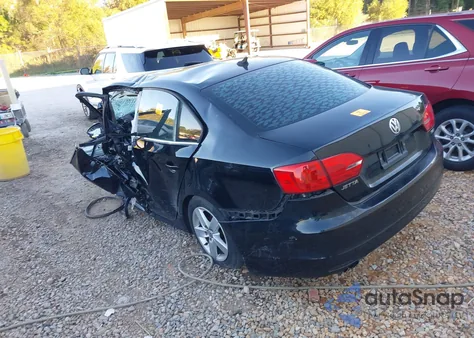 2014 Volkswagen Jetta 2.0L Tdi из США, поврежденный, VIN 3VW3L7AJ1EM328324